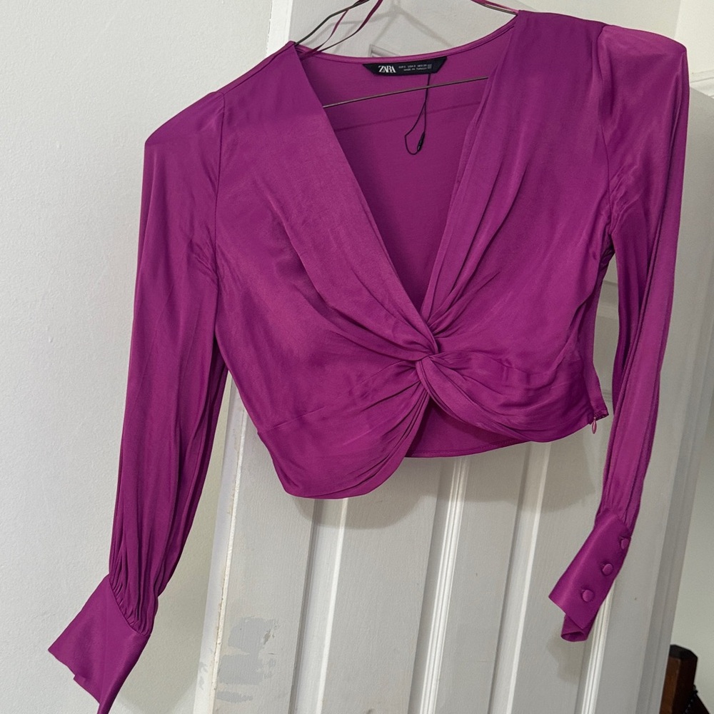 Zara Women's Fuchsia Twist Blouse